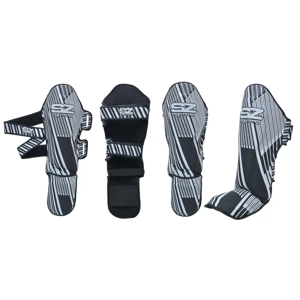 SZ Fighters – Тай Протектори за Крака Plasma 2.0 Black-White монтаж