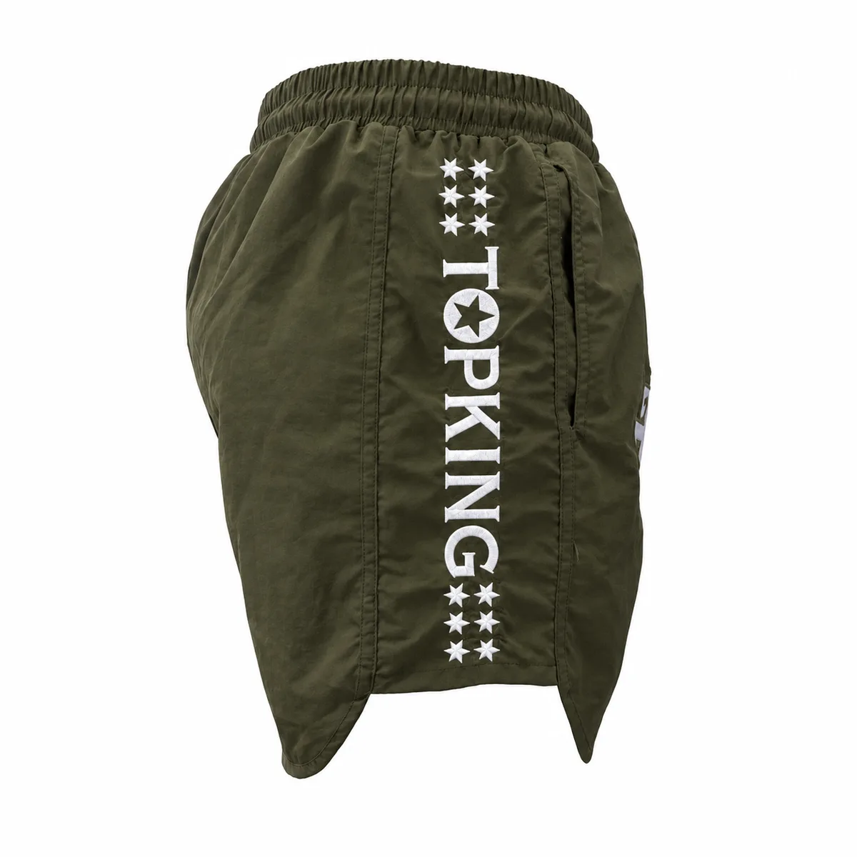 Детайлен план на материята и логото на Top King върху къси панталони Lifestyle Khaki 104