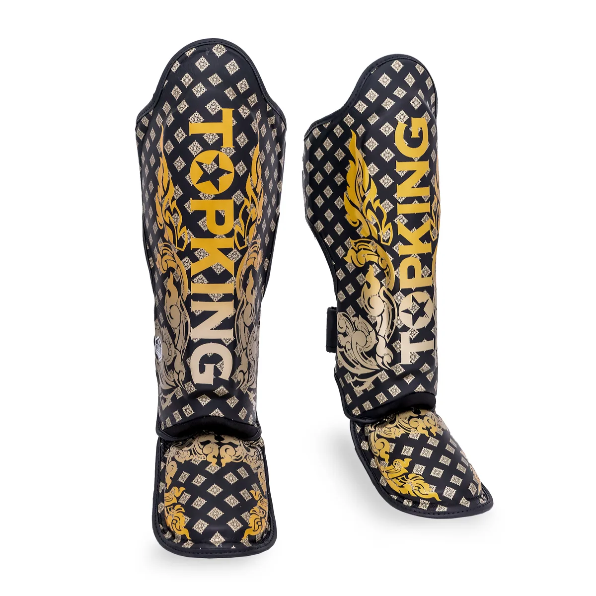 Черни протектори за крака Top King Shin Guards Black Kanok2, предназначени за бойни спортове, показани отпред