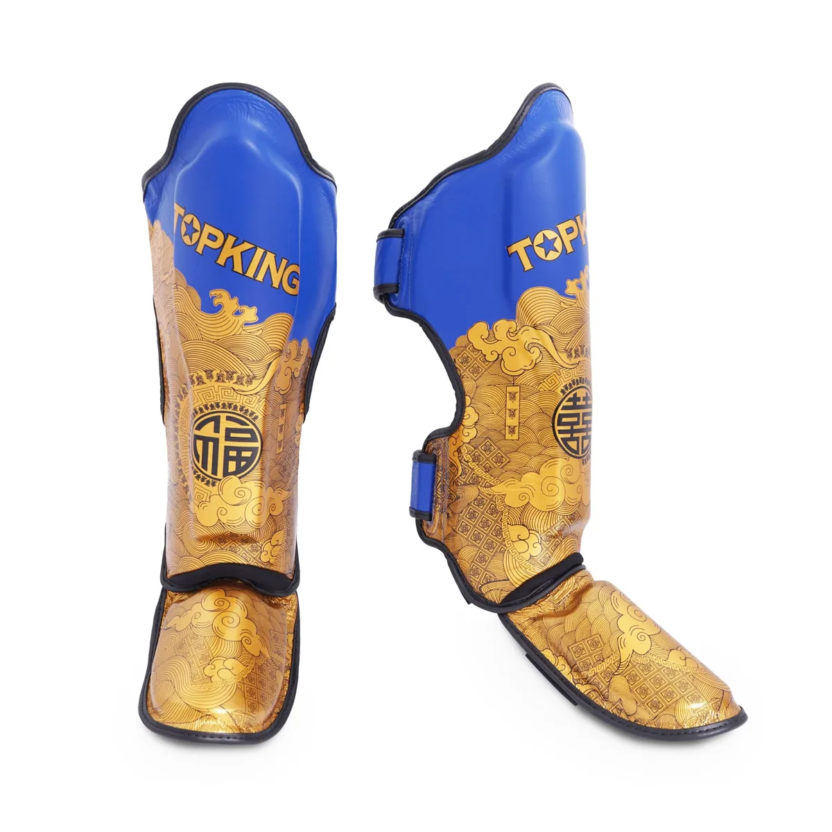 Протектори за крака Top King Shin Guards Blue Happiness Chinese в син цвят, с характерни орнаменти, поставени на бял фон