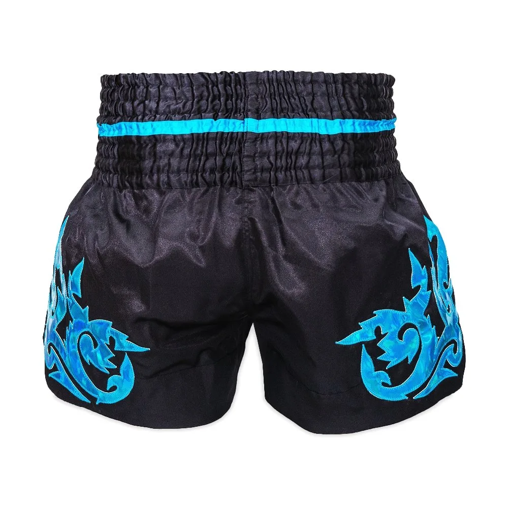 Детайлен изглед на еластичния колан и шевовете на шортите Top King Thai Boxing 081