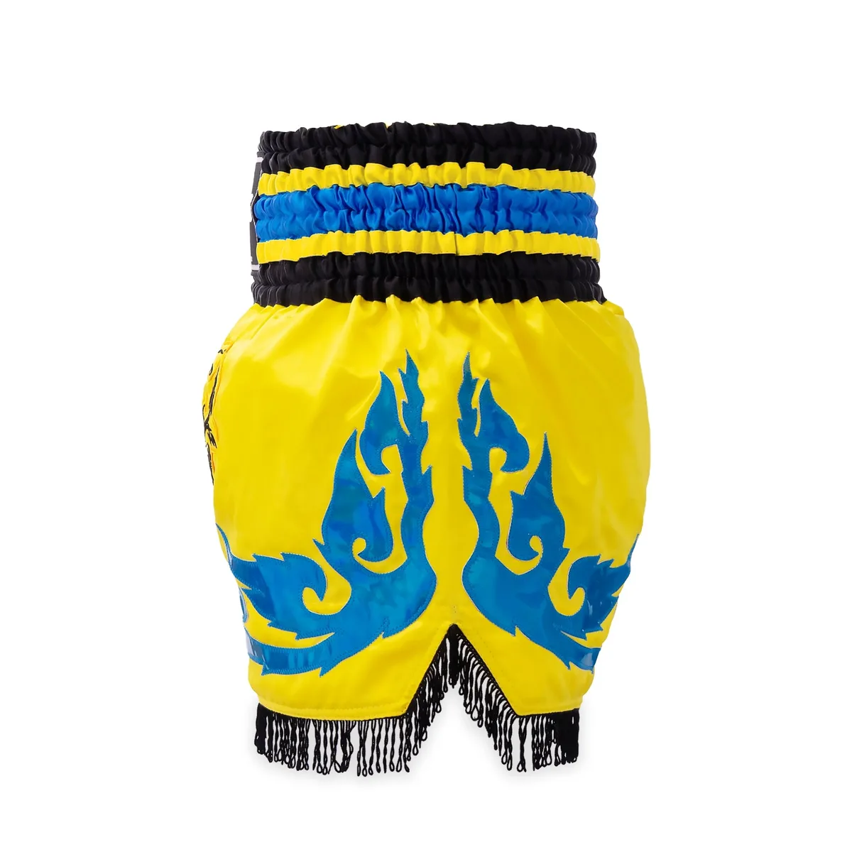 Страничен изглед на шорти Top King Thai Boxing Shorts 150, акцентиращ върху цепките за свобода на движение.