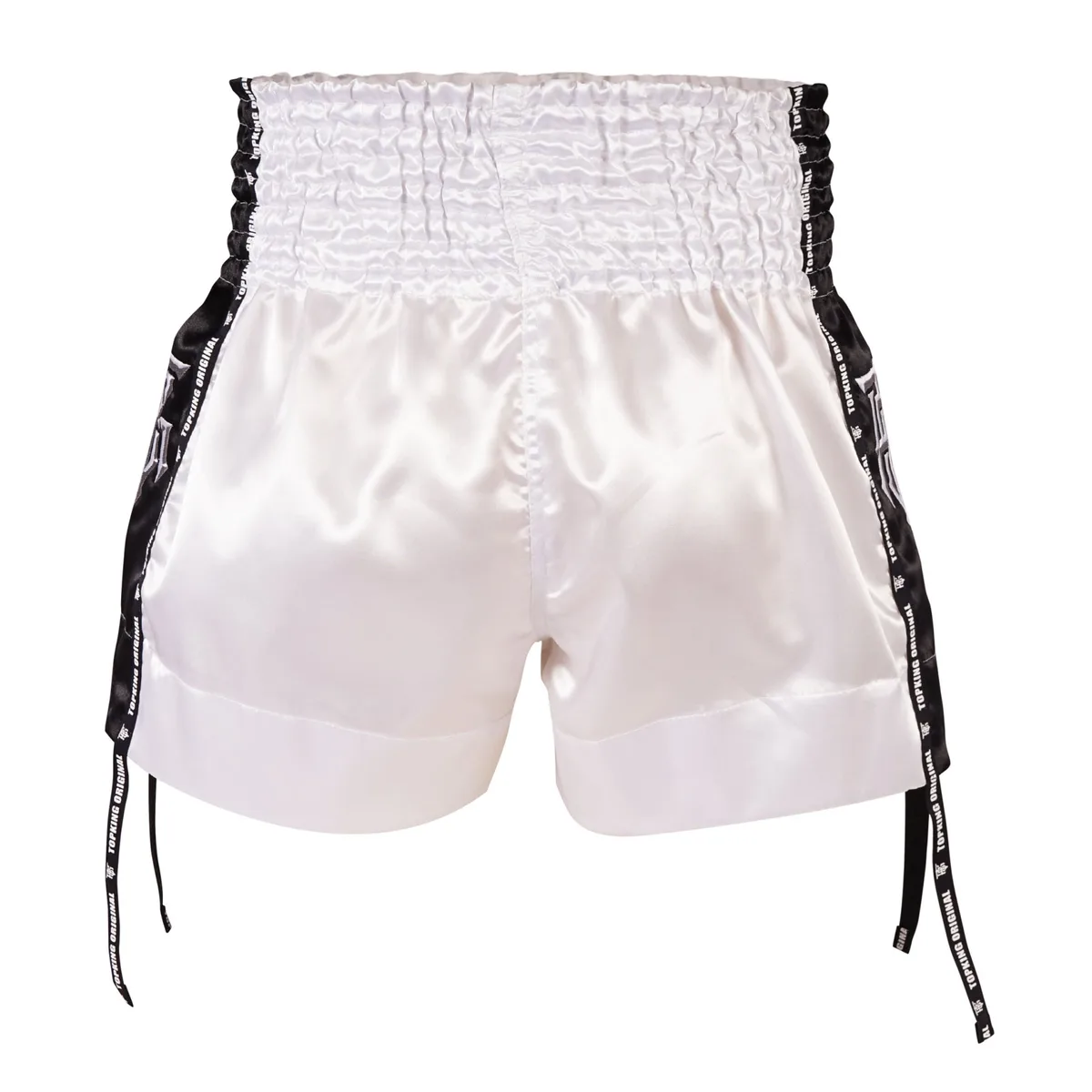 Черни шорти Top King Thai Boxing Shorts Black 201, сгънати, показващи цялостния дизайн и цвят