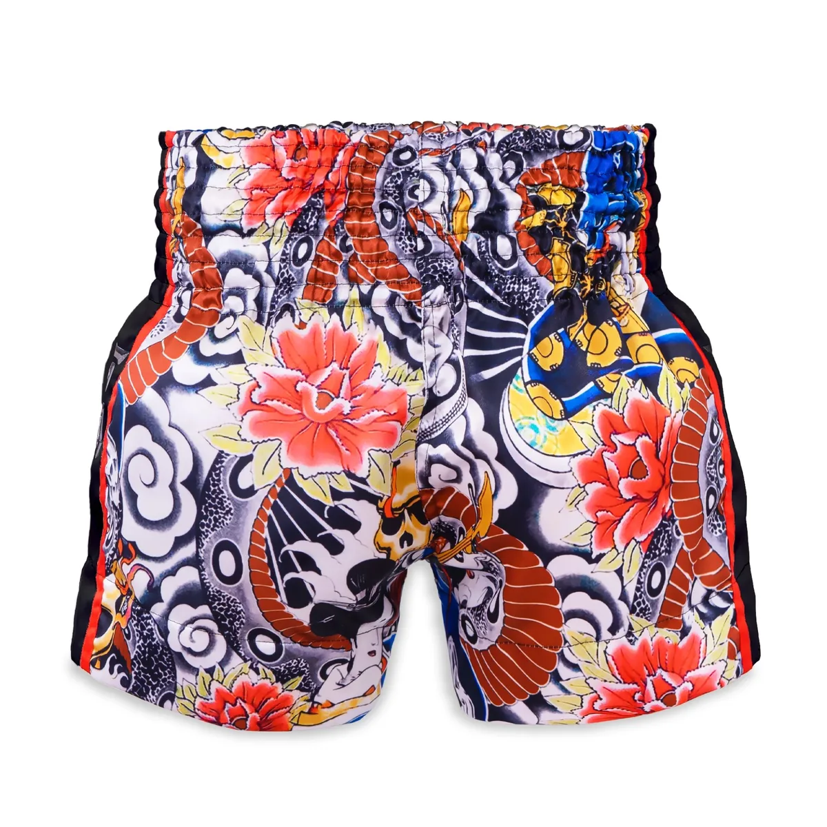 Заден изглед на Top King Thai Boxing Shorts Black 206, подчертаващ класическия дизайн