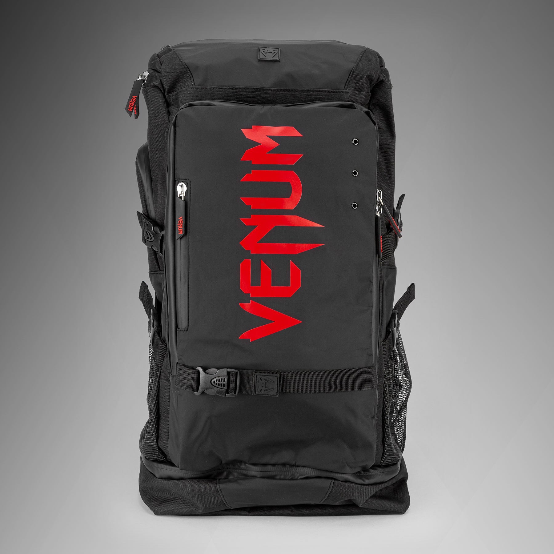 Venum Challenger Xtrem Evo Раница (50-63L) - Black/Red