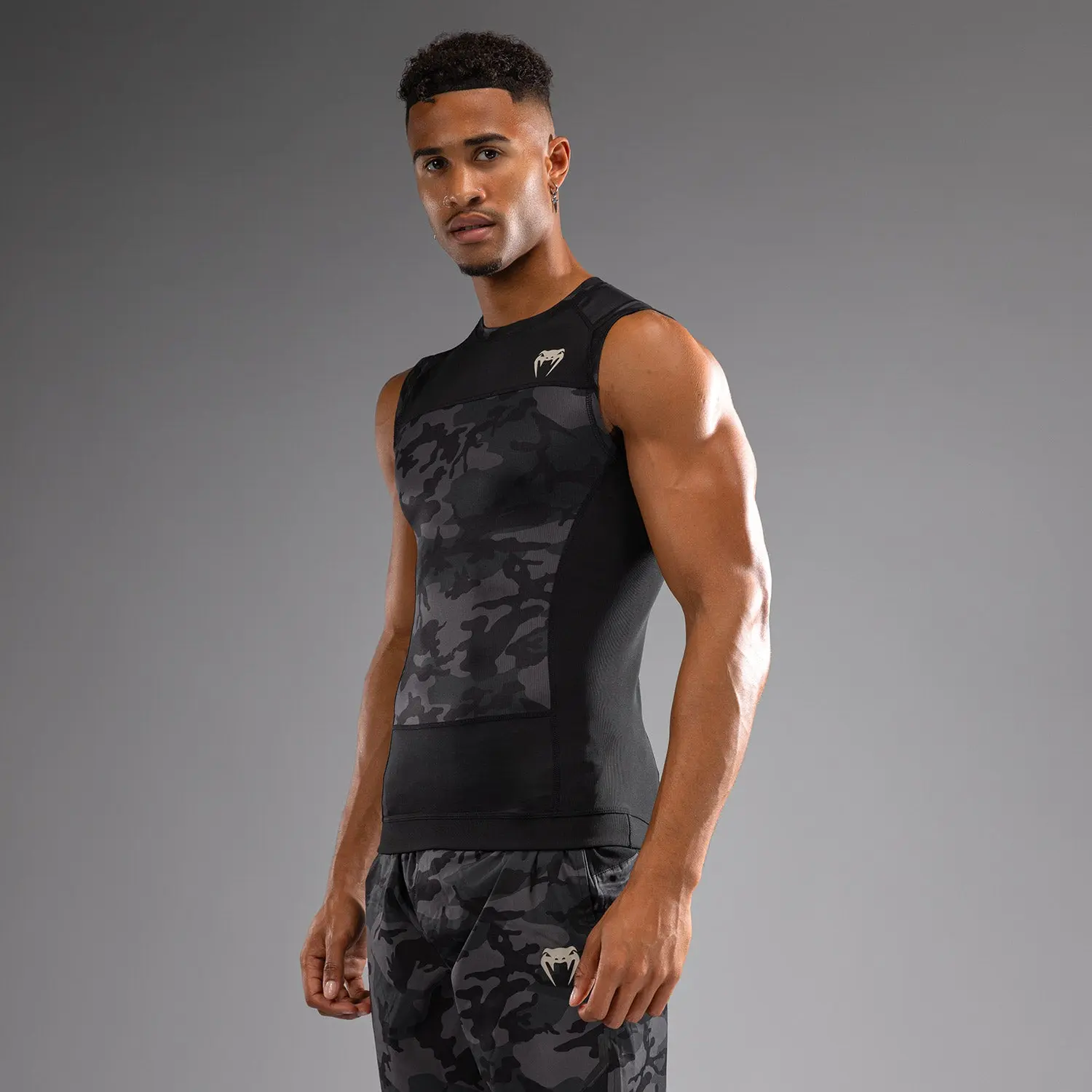 Venum Рашгард - Venum G-Fit Air Men's Sleeveless Rashguard - Digital Urban Camo, страничен изглед