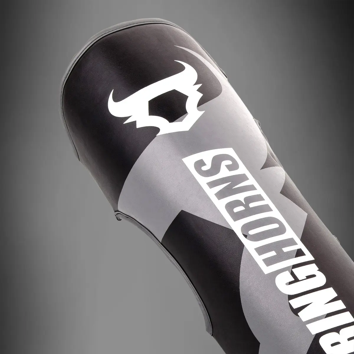 Venum Ringhorns Charger by Venum Shin Guards and Foot Protectors - Black, детайл от горната част