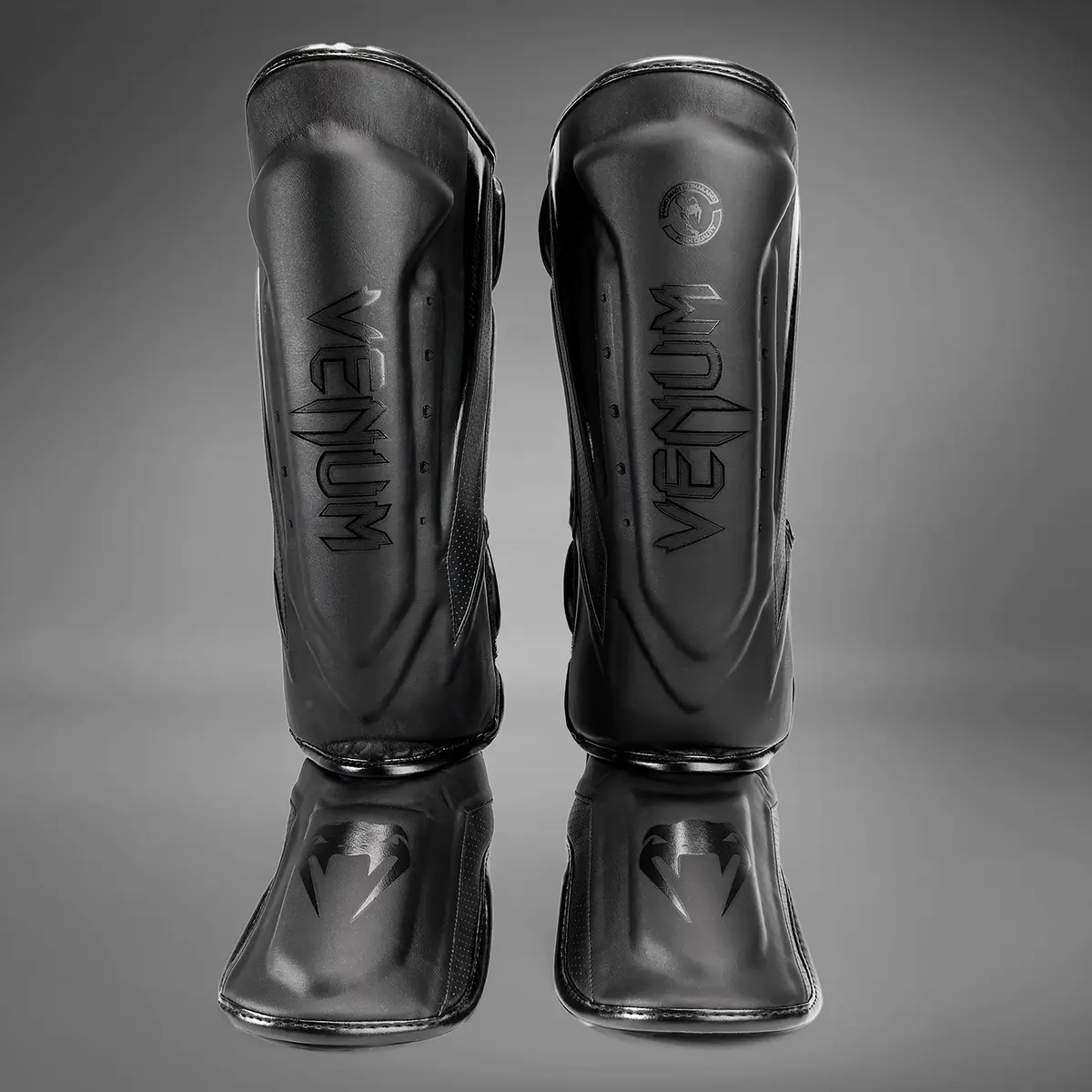 Shin Guards Elite Evo Venum - Black/Black изглед отпред