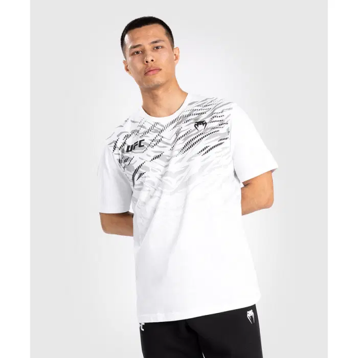 Тениска - UFC Fusion by Venum Men's Replica Short Sleeve T-Shirt - White