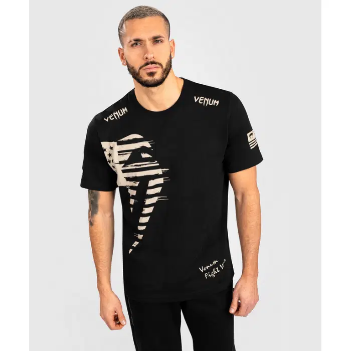 Тениска - VENUM GIANT USA T-SHIRT - BLACK