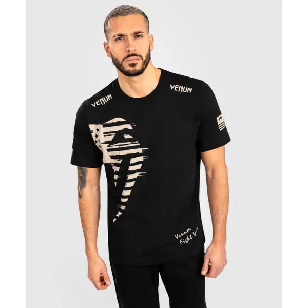 Тениска - VENUM GIANT USA T-SHIRT - REGULAR FIT - BLACK