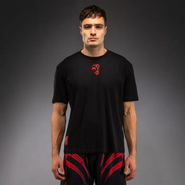 Тениска - Venum x Mike Tyson Tiger T-Shirt - Deep Black