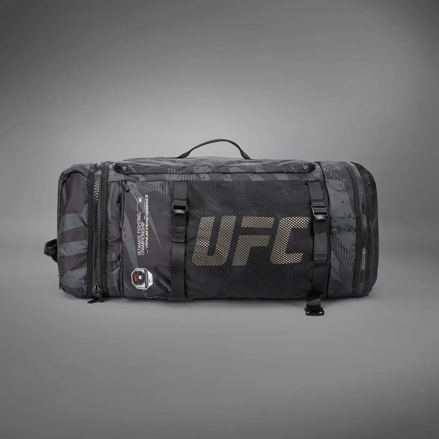 UFC Adrenaline by Venum Fight Week Duffle Bag - Urban Camo, преден изглед с мрежест джоб