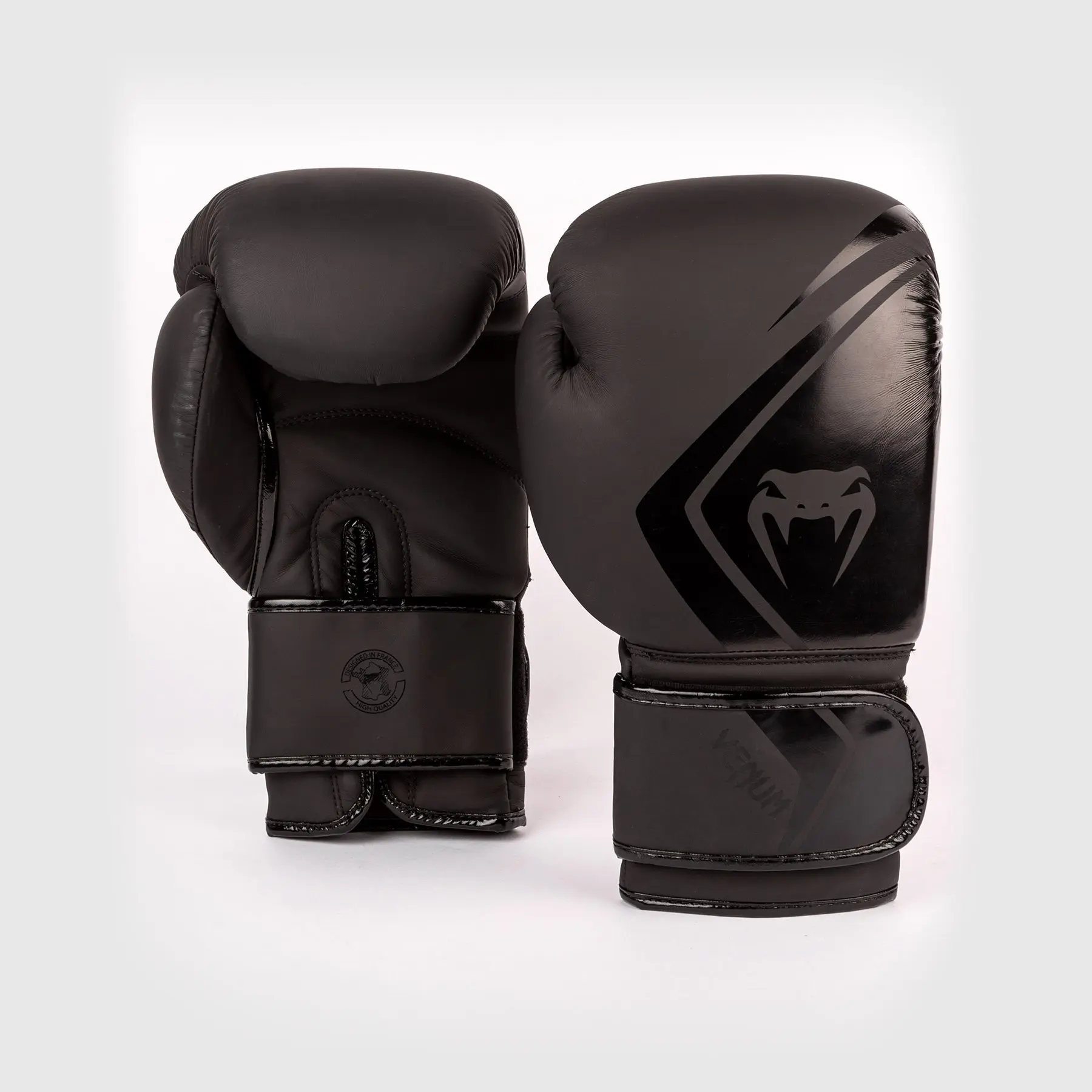 Venum Boxing Gloves Contender 2.0 - Black/Black преден изглед