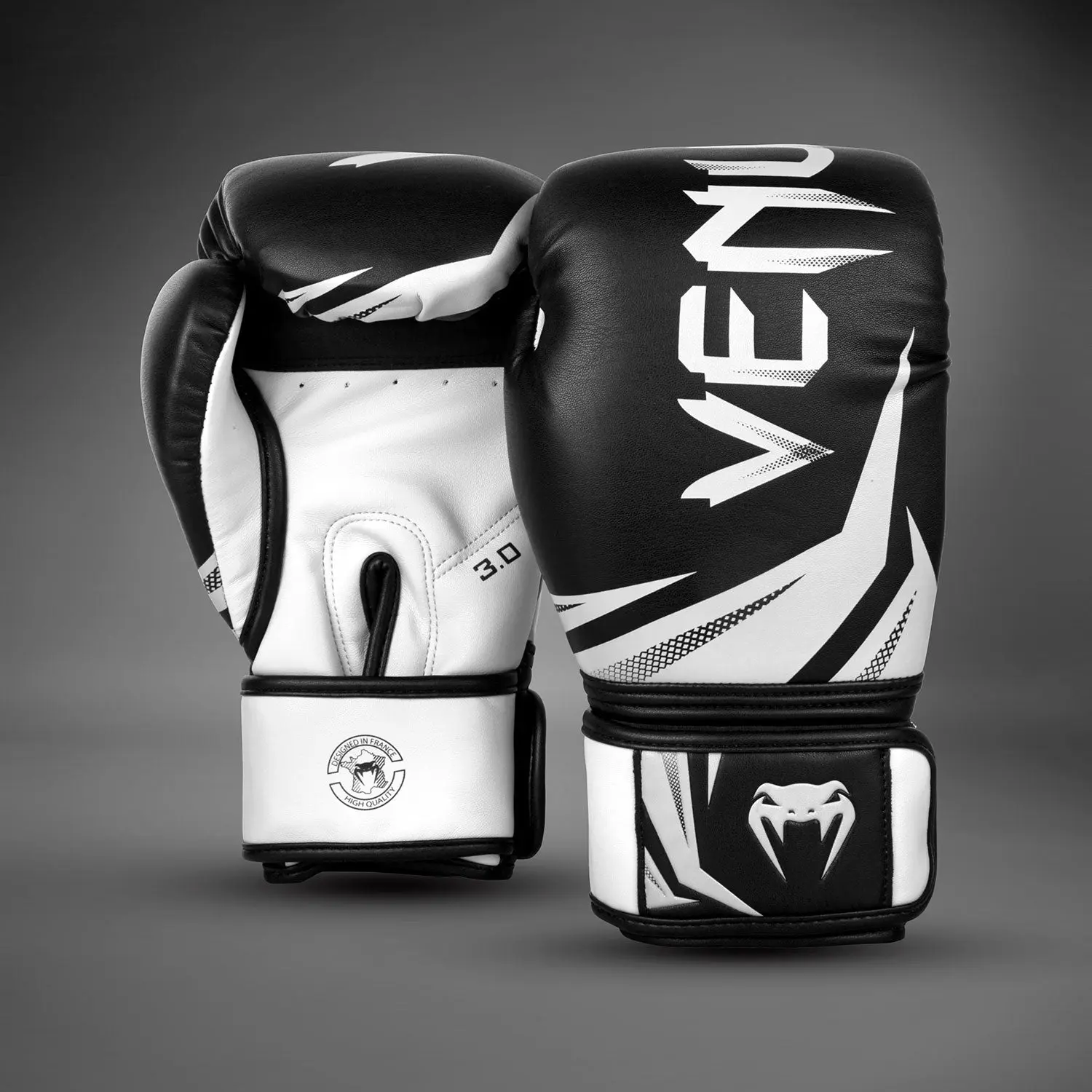 Venum Challenger 3.0 Boxing Gloves - Black/White чифт преден изглед