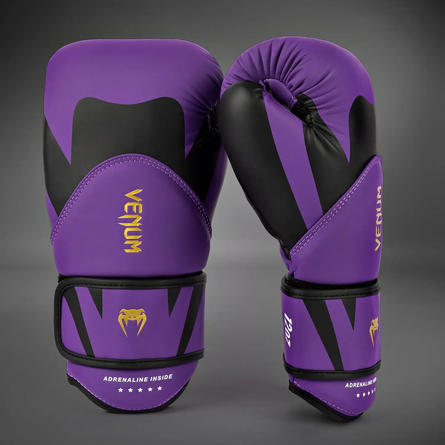 Venum Challenger 4.0 Boxing Gloves - Dark Purple, преден изглед с друга ръкавица