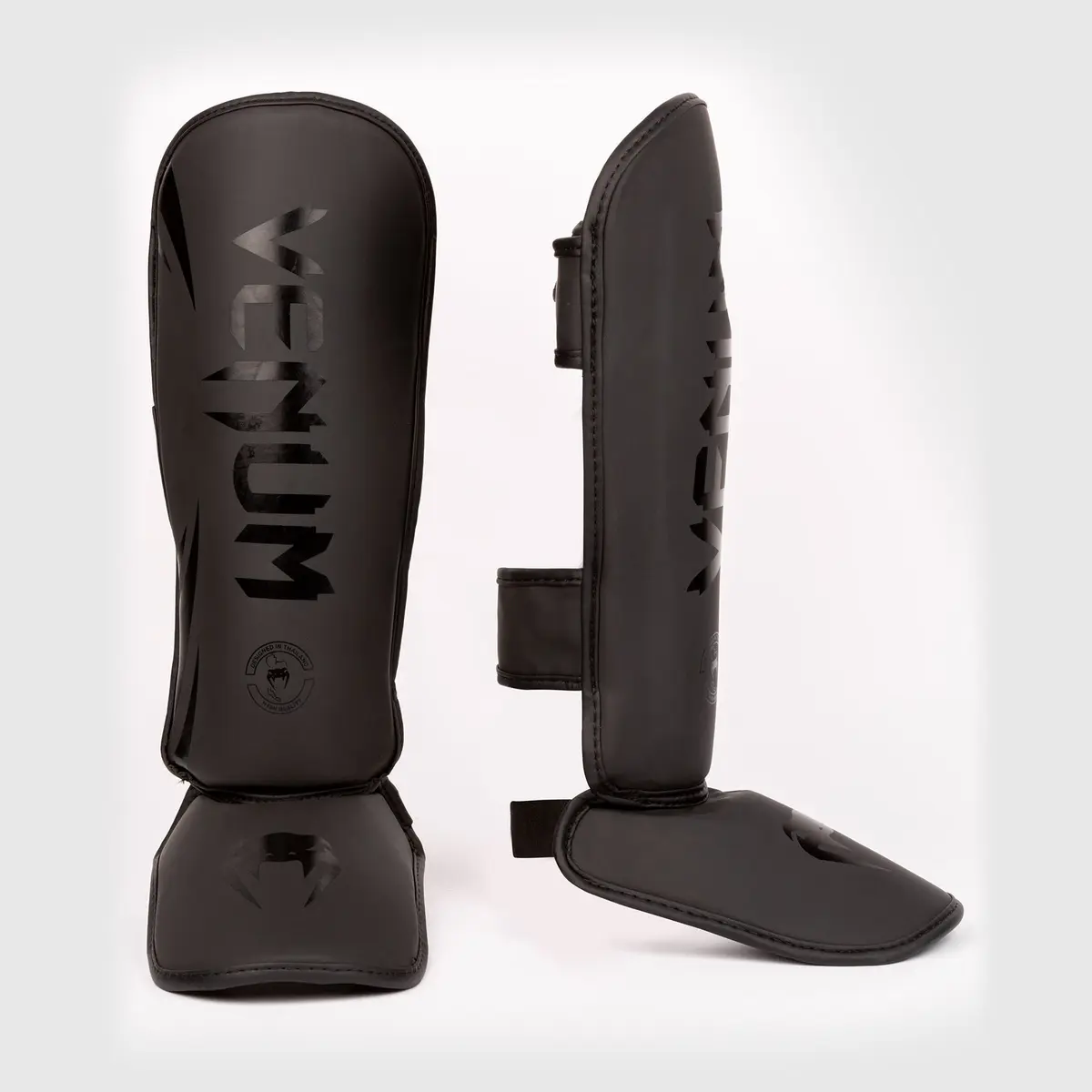 Venum Challenger Kids Shin Guards - Black/Black отпред и отстрани