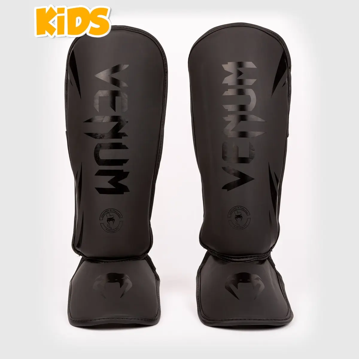 Venum Challenger Kids Shin Guards - Black/Black преден изглед