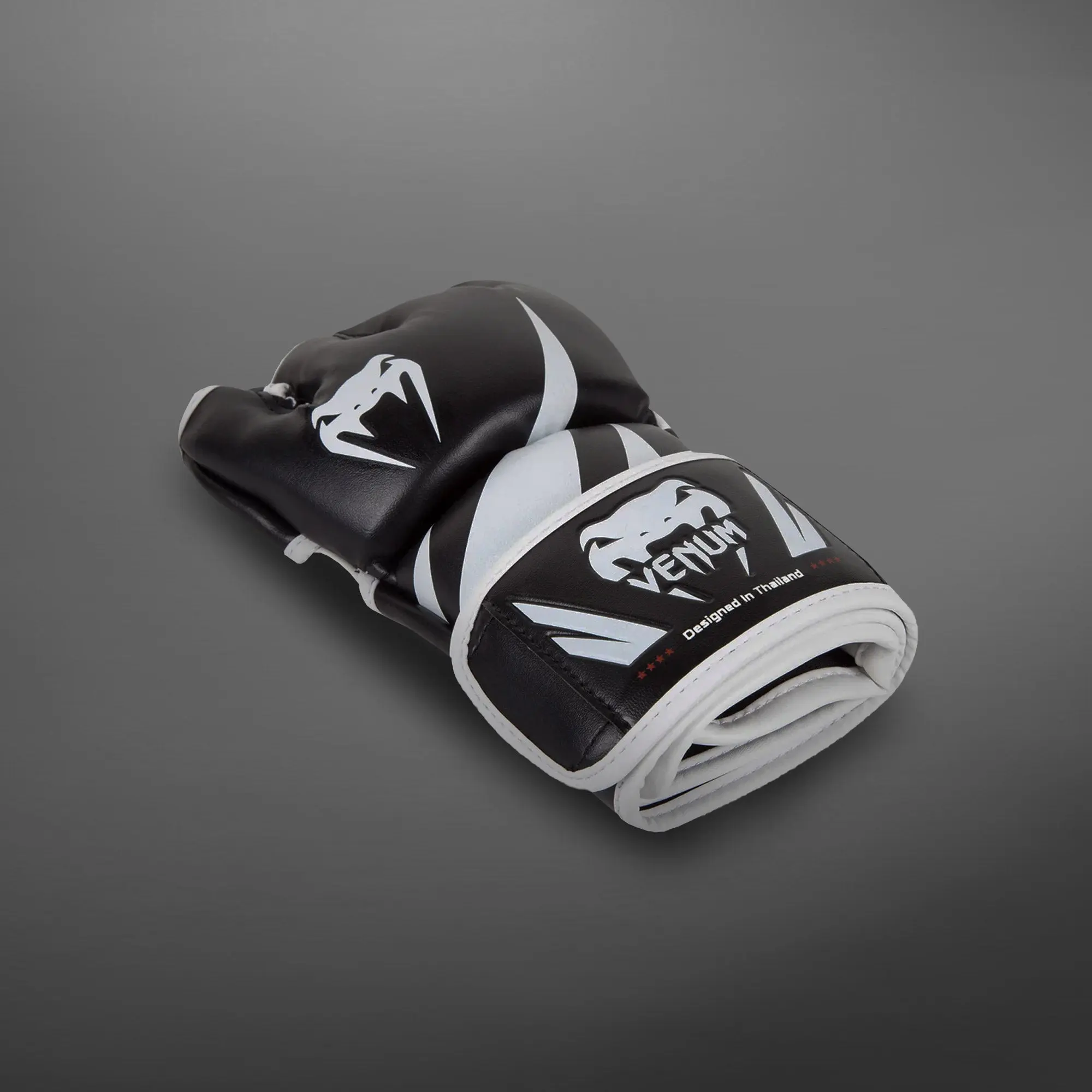 ММА ръкавици Venum Challenger MMA Gloves Black/Black горен изглед