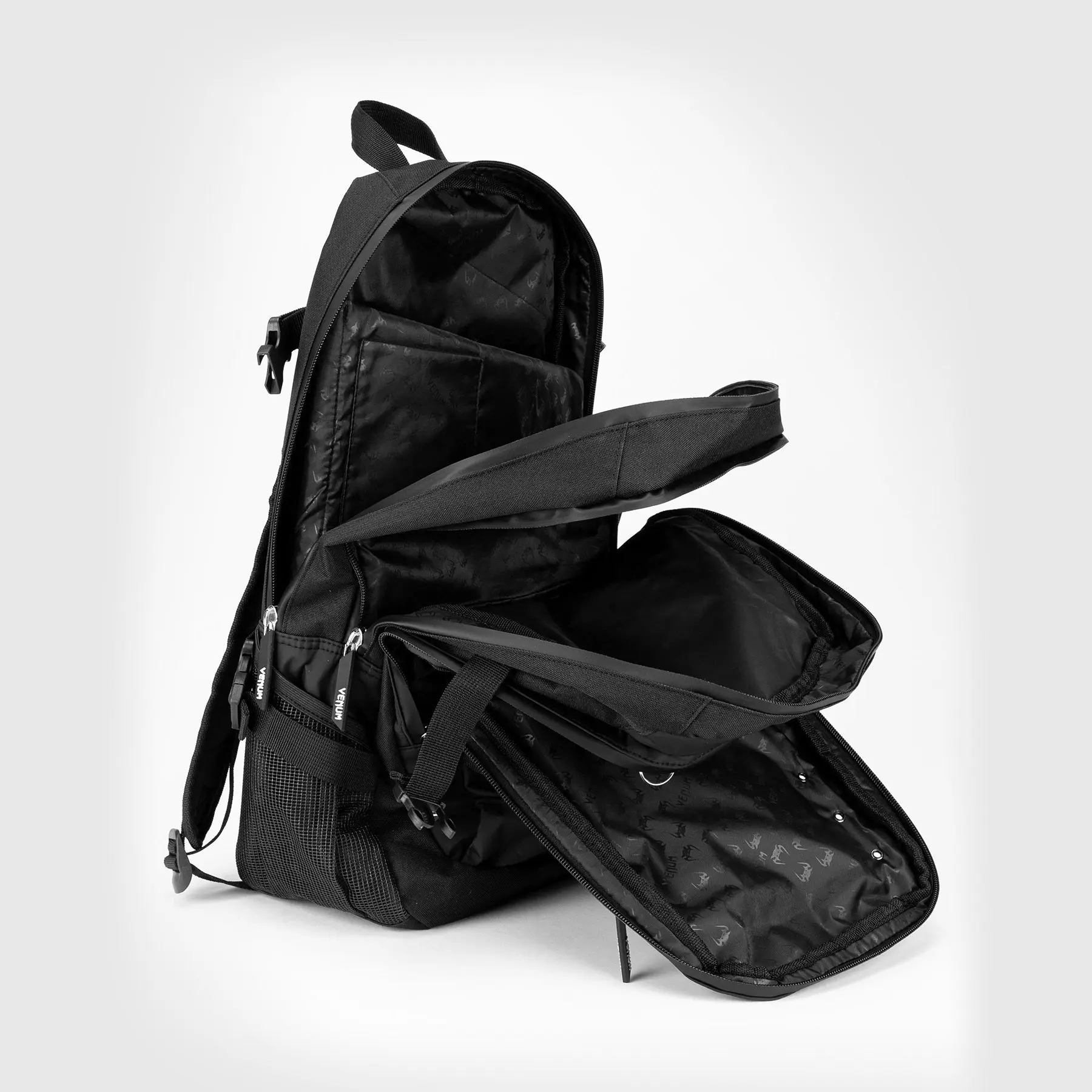 Venum Challenger Pro Evo BackPack (20-25L) - Black, отворени отделения