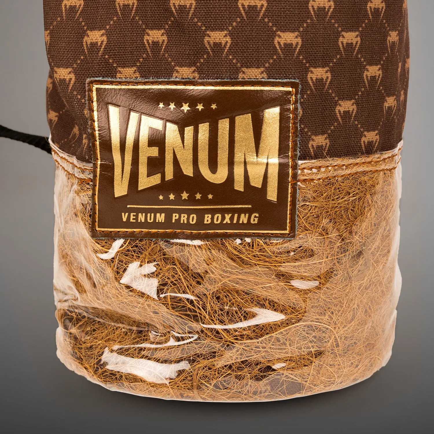 Venum Coco Monogram Pro Lace Up Boxing Gloves - Grizzly Brown - детайл на сака