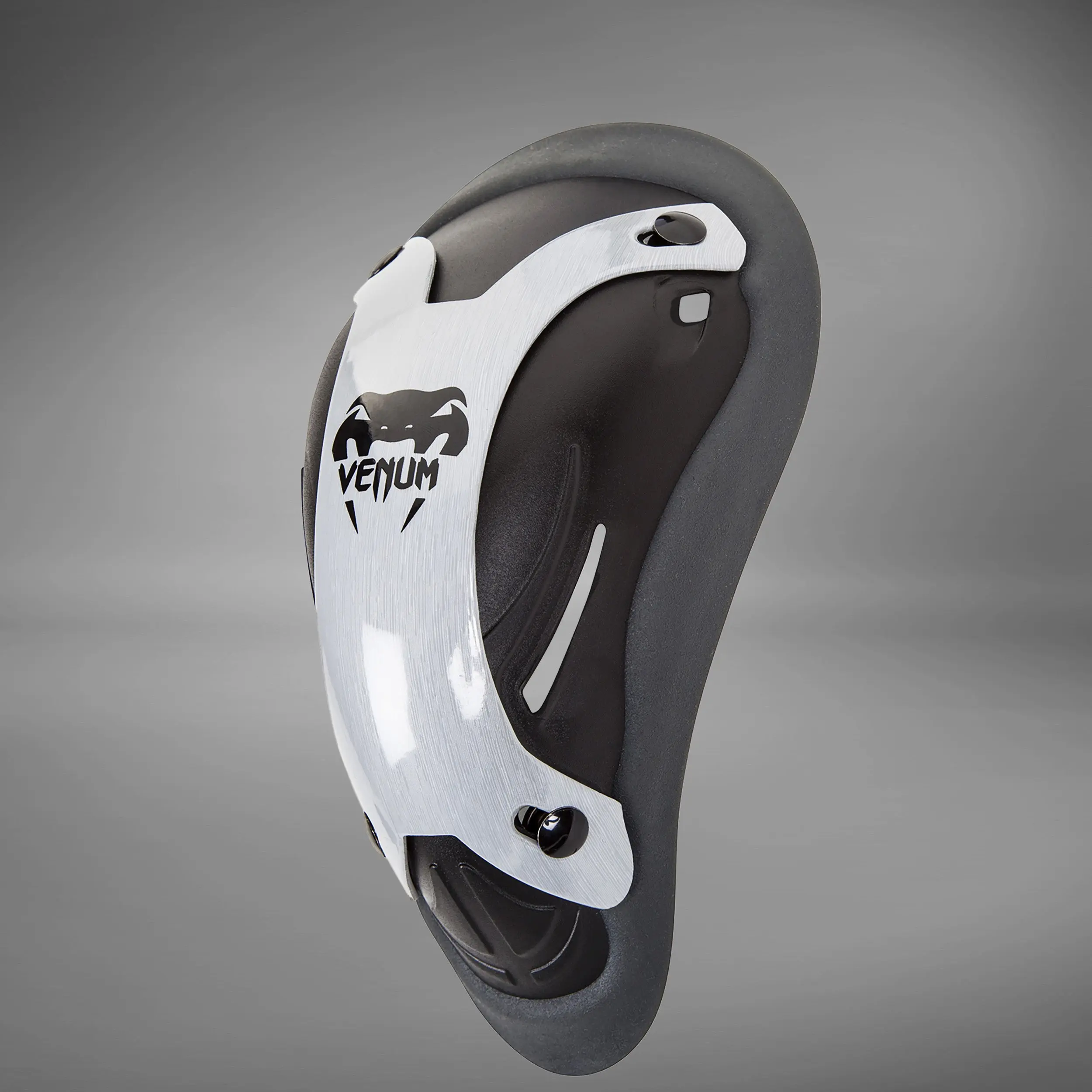 Протектор за Слабини - Venum Competitor Groin Guard - Silver Series, страничен изглед на протектора