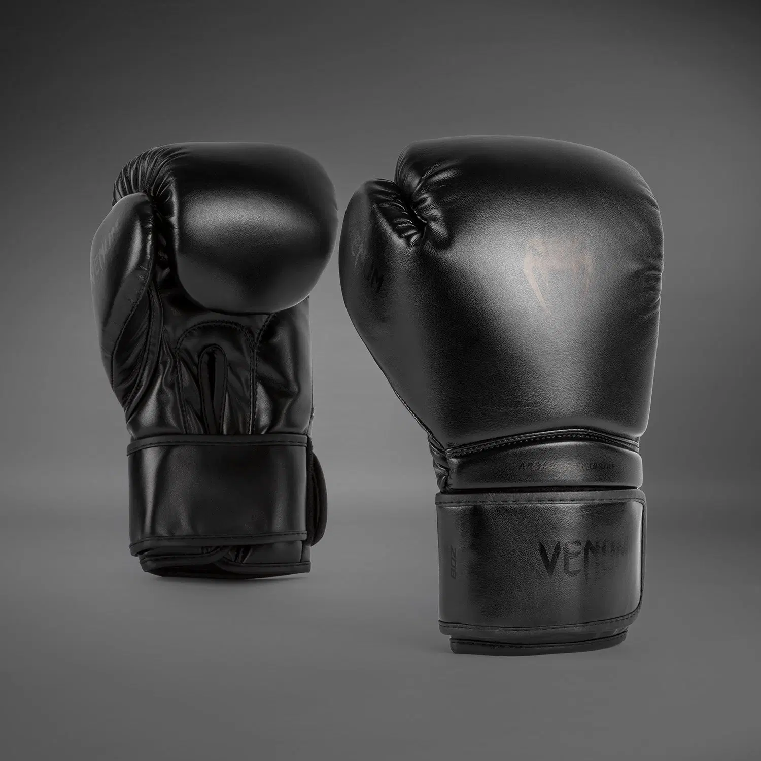 Venum Contender 1.5 Kids Boxing Gloves - Black/Black преден изглед