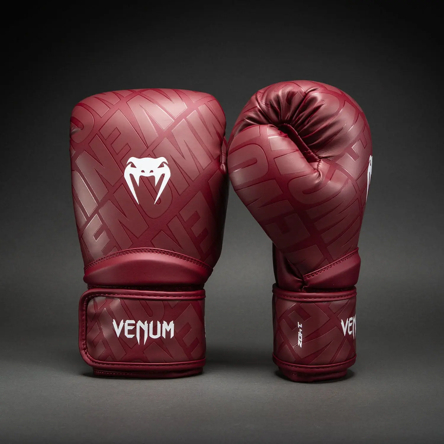Venum Contender 1.5 XT 3D боксови ръкавици - Dark Red, детайли