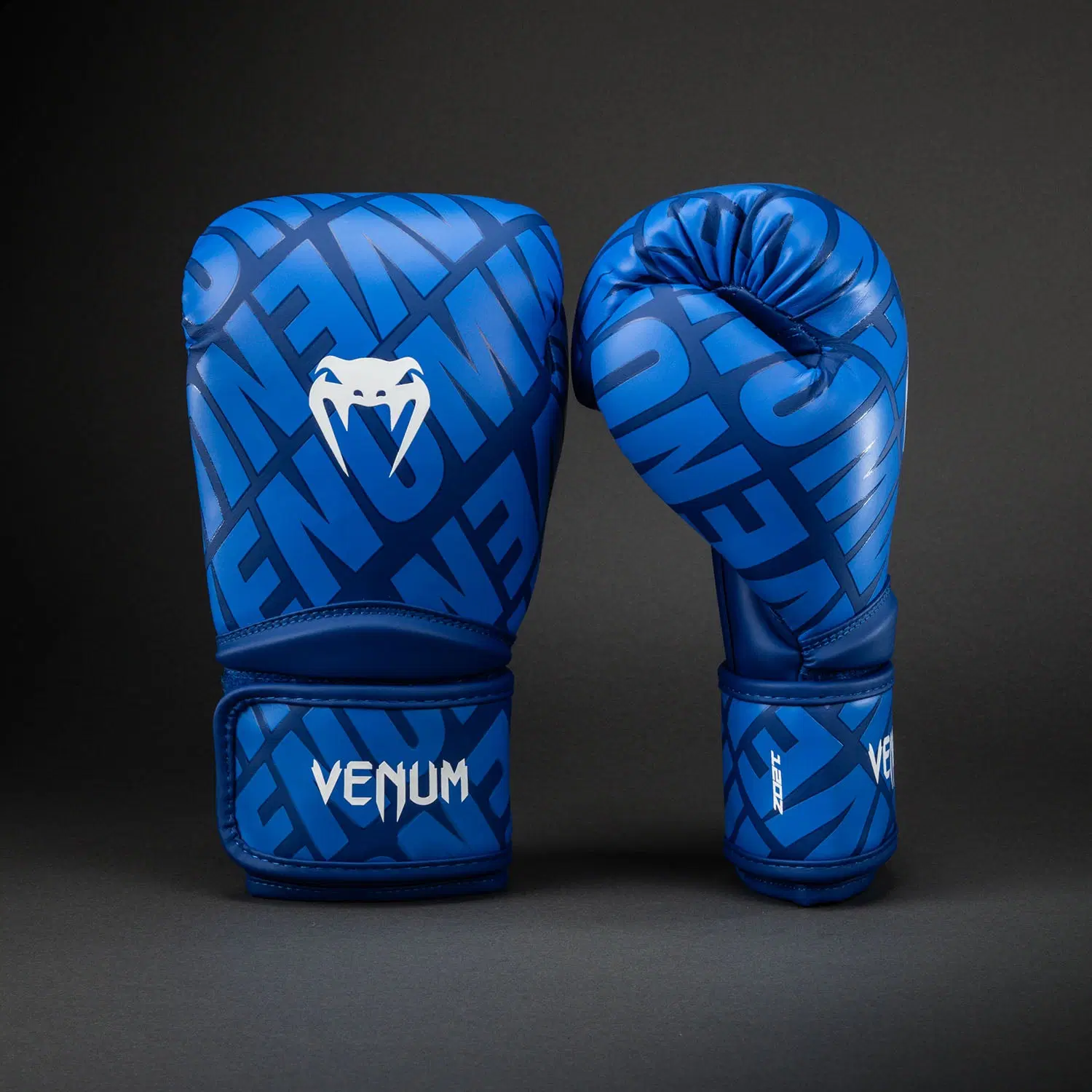 Venum Contender 1.5 XT 3D Boxing Gloves - Royal Blue/White преден изглед