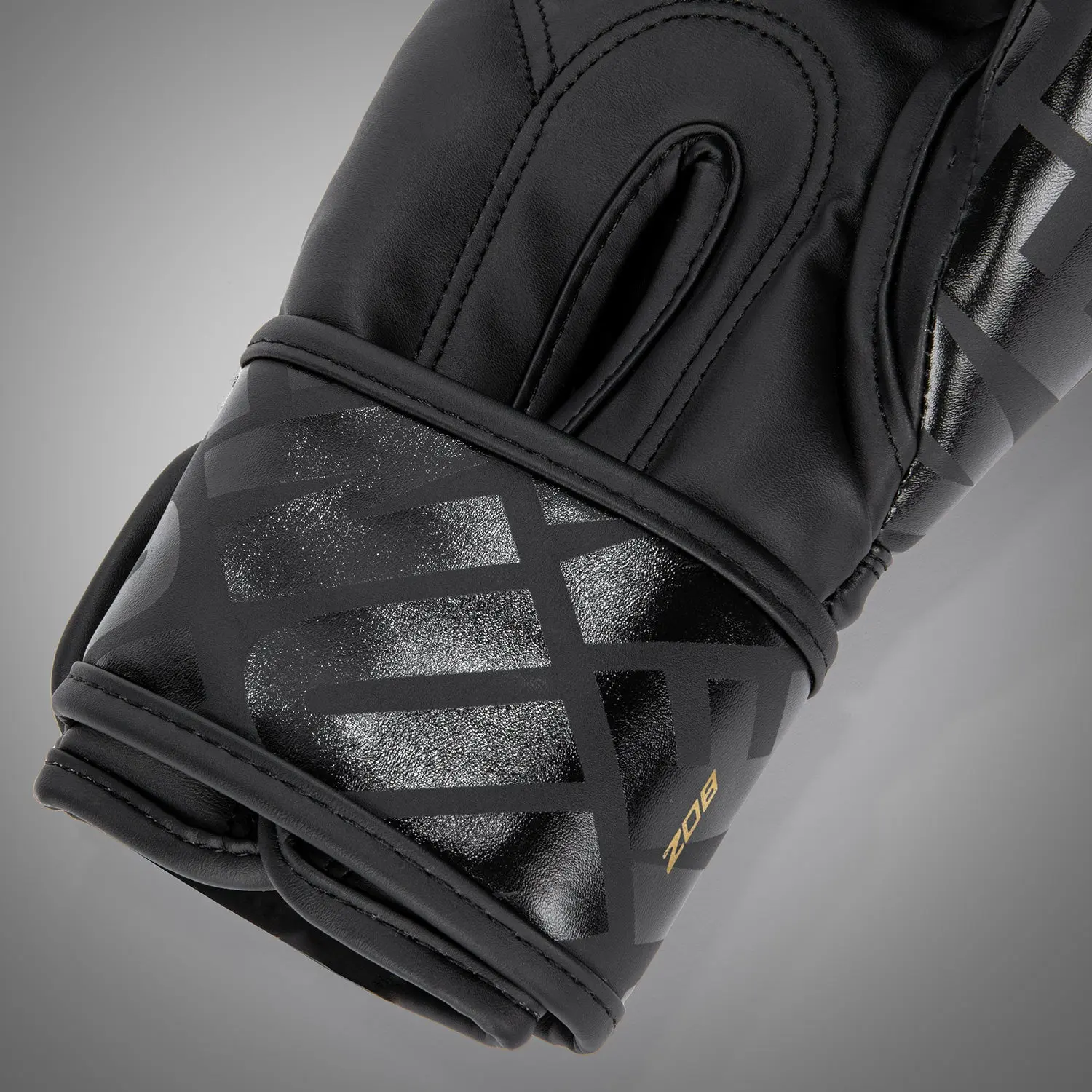 Venum Contender 1.5 XT Boxing Gloves - Black/Gold информация за размера