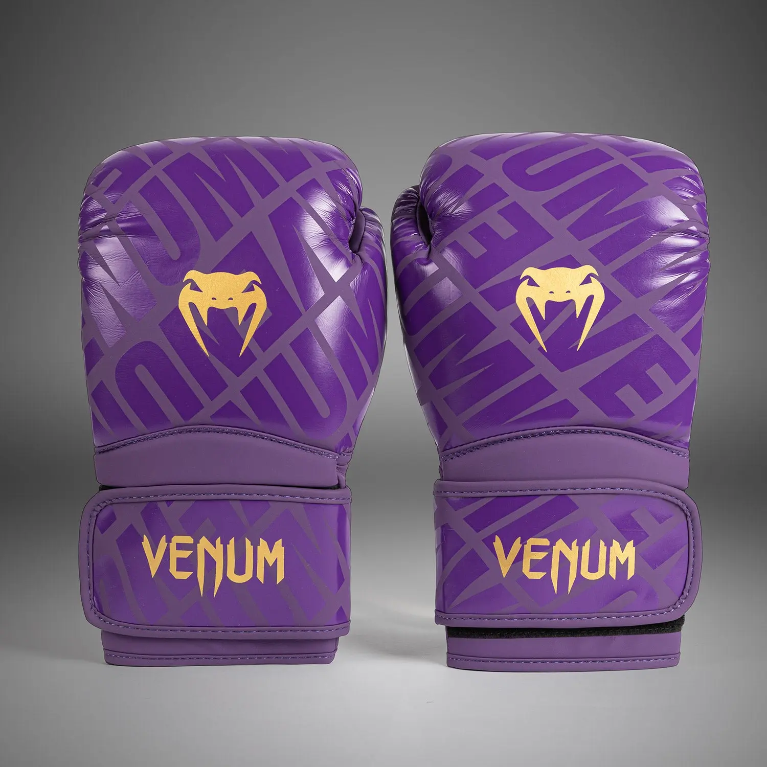 Venum Боксови Ръкавици - Venum Contender 1.5 XT Boxing Gloves - Dark Purple преден изглед с лого