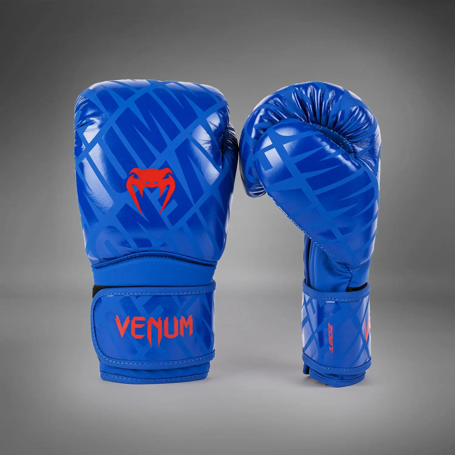 Venum Contender 1.5 XT Boxing Gloves - Royal Blue страничен изглед