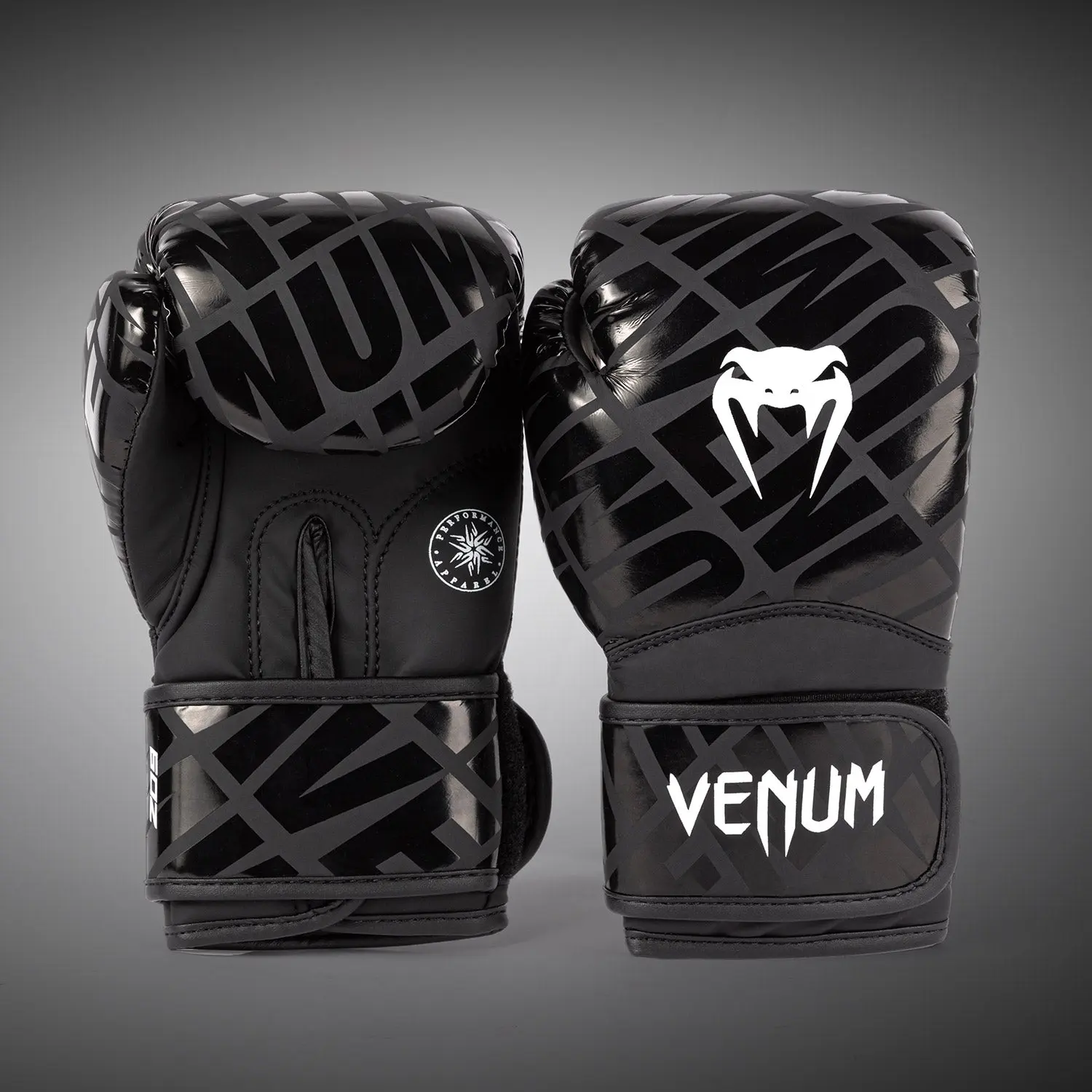 Venum Contender 1.5 XT Kids Boxing Gloves - Black преден изглед с детайли