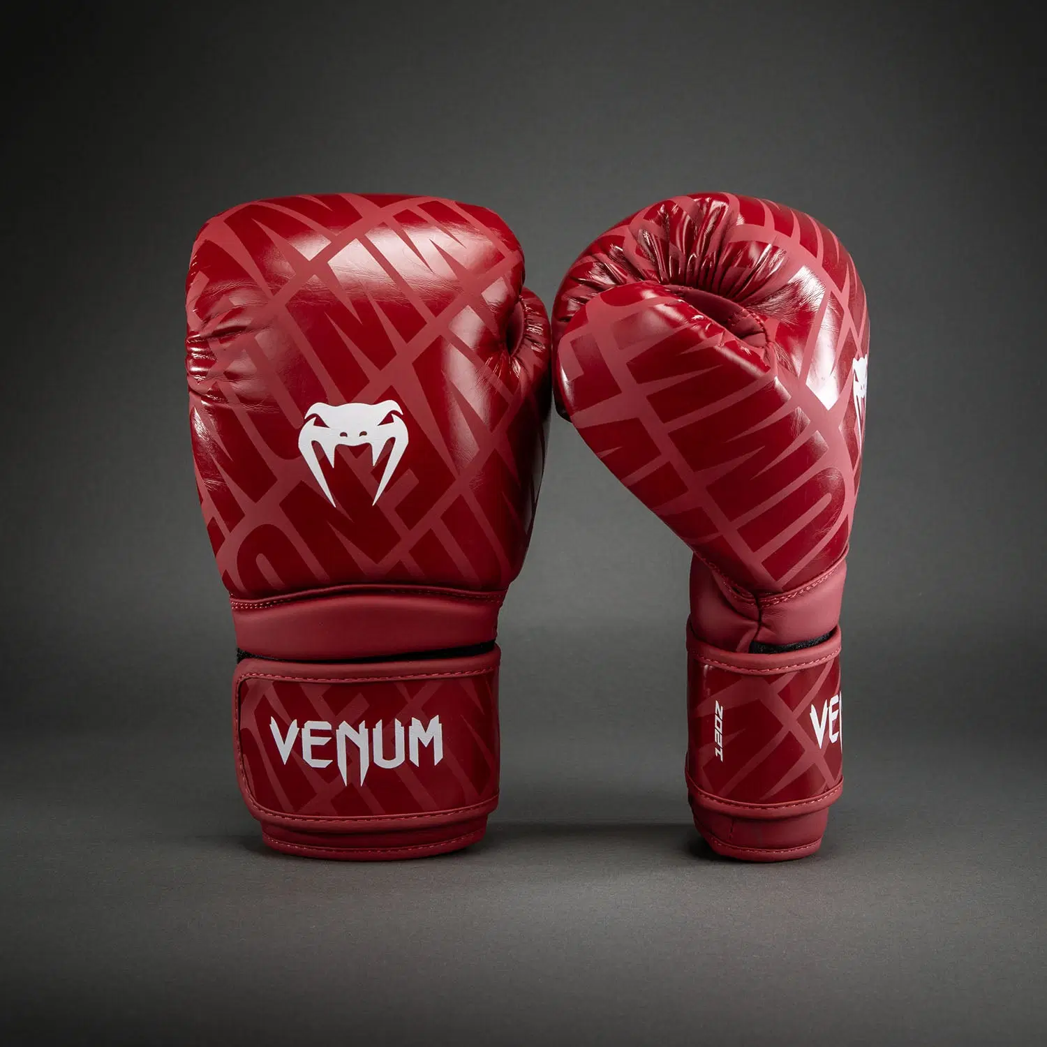 Venum Contender 1.5XT Boxing Gloves - Glossy Burgundy, преден изглед