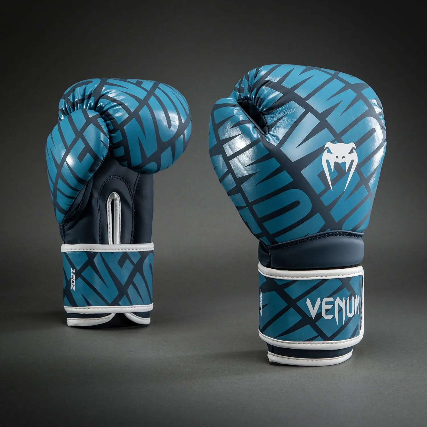 Venum Contender 1.5XT боксови ръкавици - тъмносиньо/светло синьо, страничен изглед