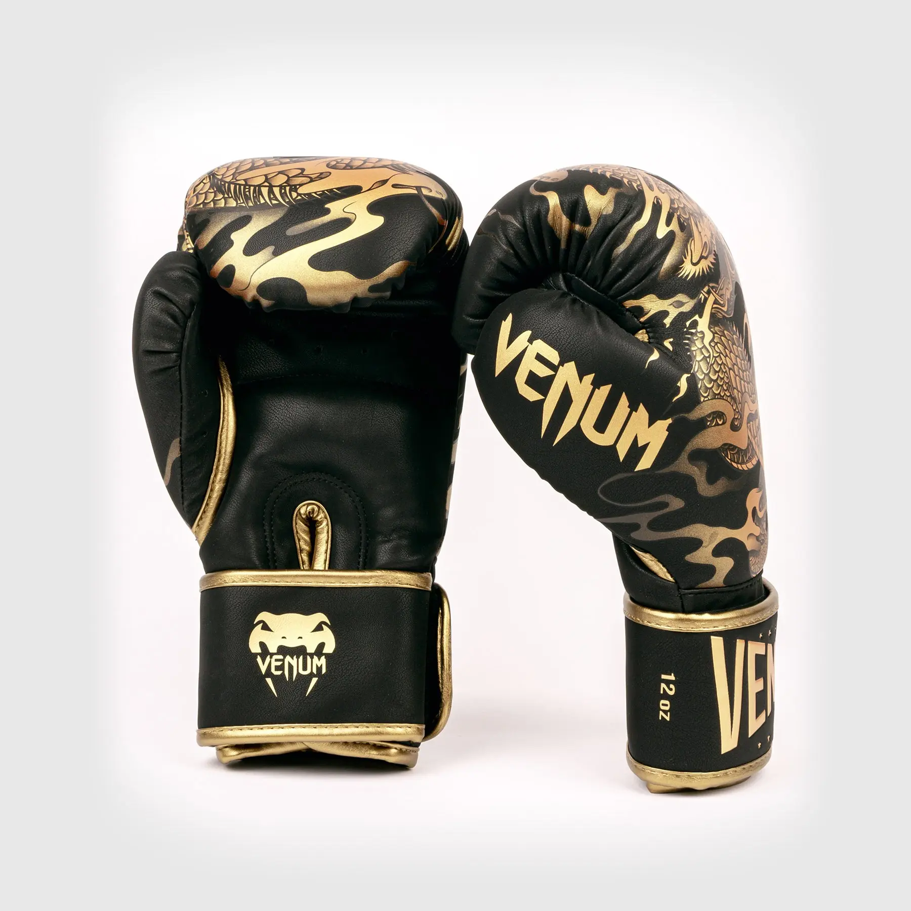 Venum Dragon's Flight Boxing Gloves - Black/Bronze преден изглед