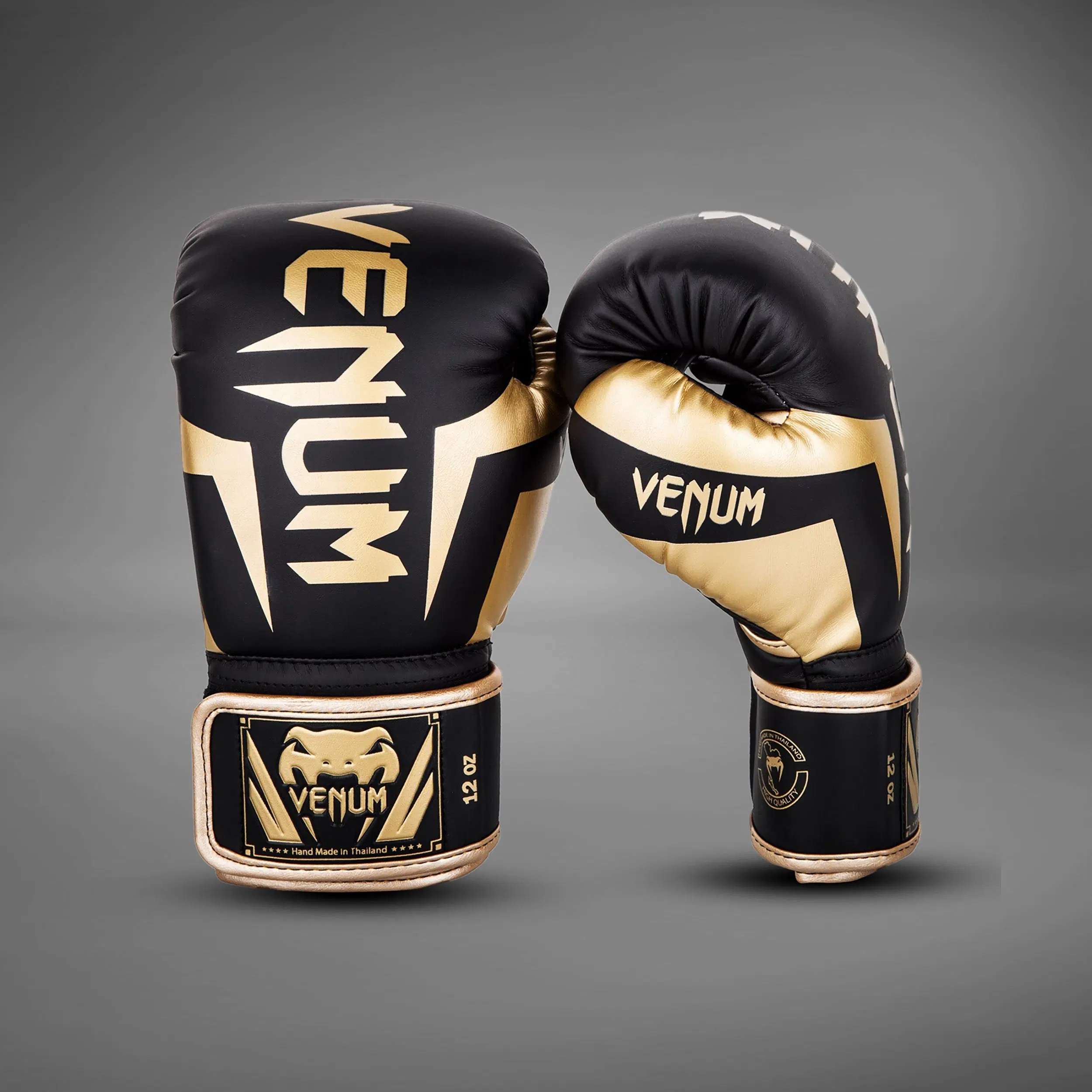 Venum Elite Boxing Gloves - Black/Gold преден изглед