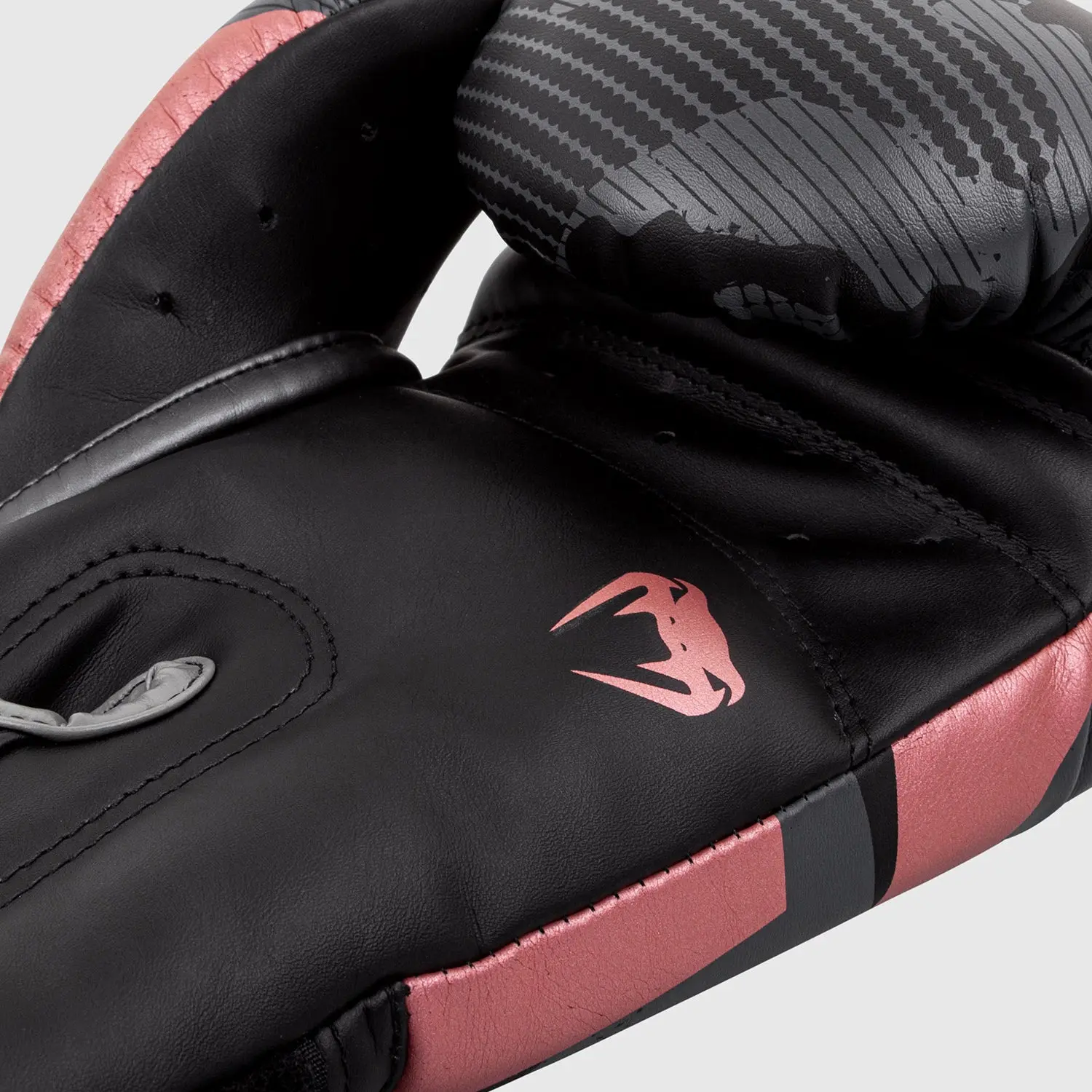 Venum Elite Boxing Gloves – Camo/Pink лого