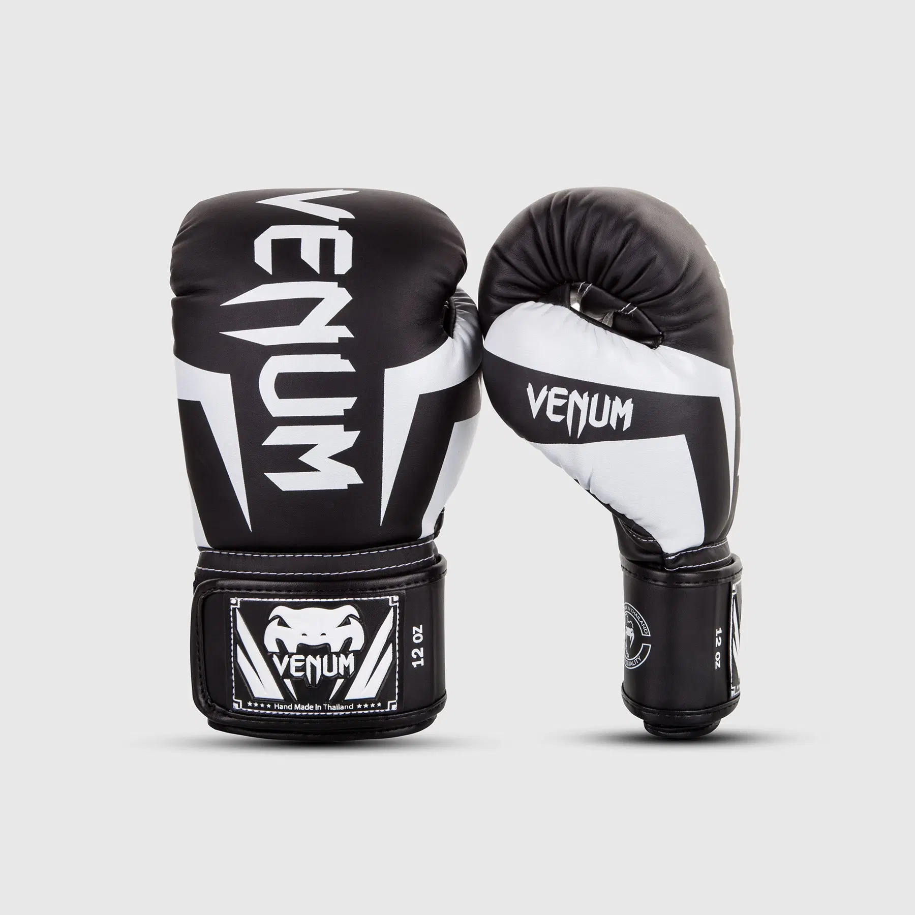 Venum Elite Boxing Gloves - Black/White преден изглед