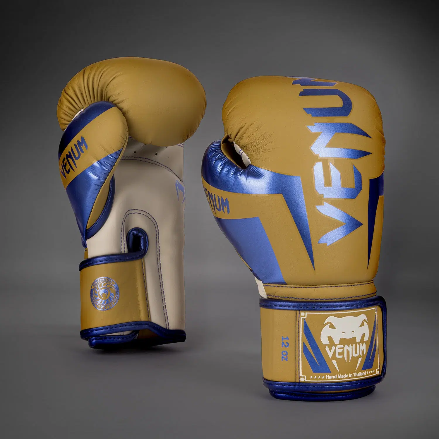 Venum Elite Boxing Gloves - Camel - Special Edition преден изглед