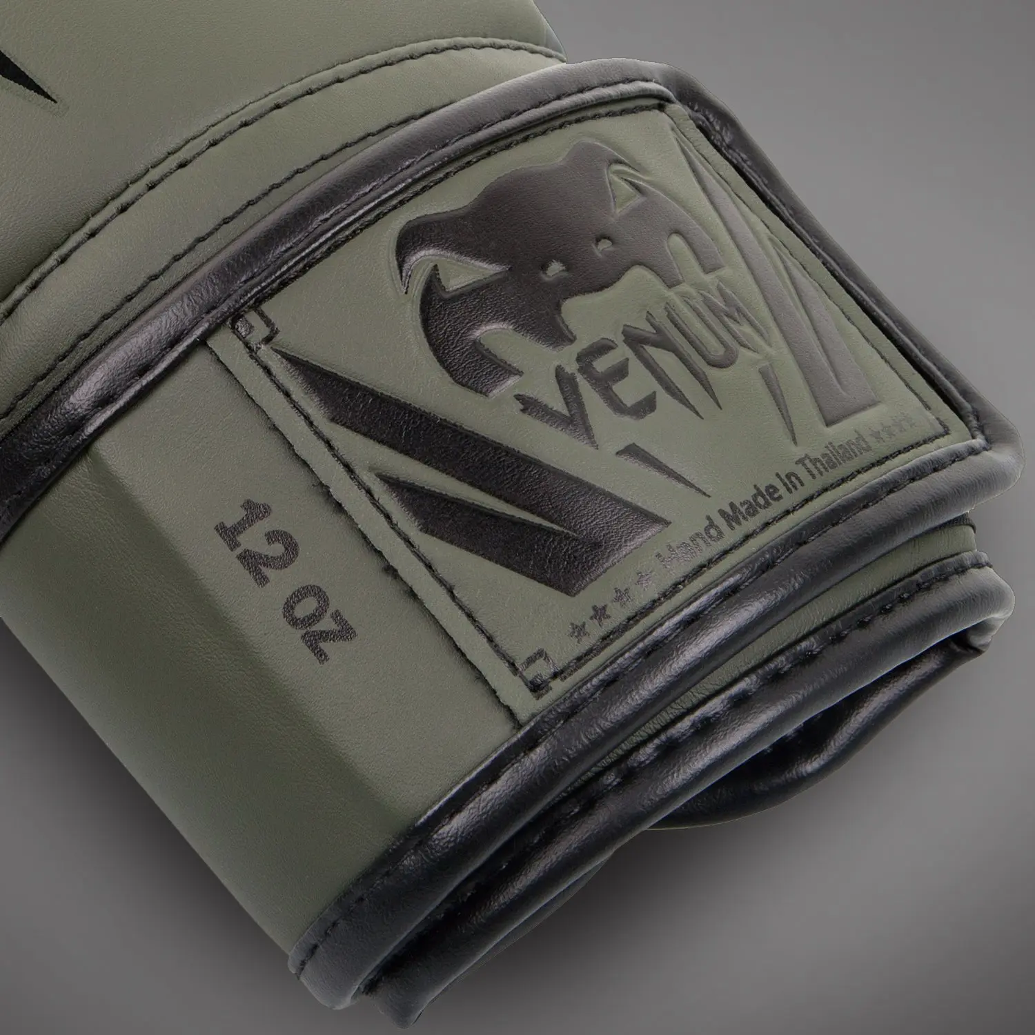 Venum Elite Boxing Gloves - Khaki/Black детайл