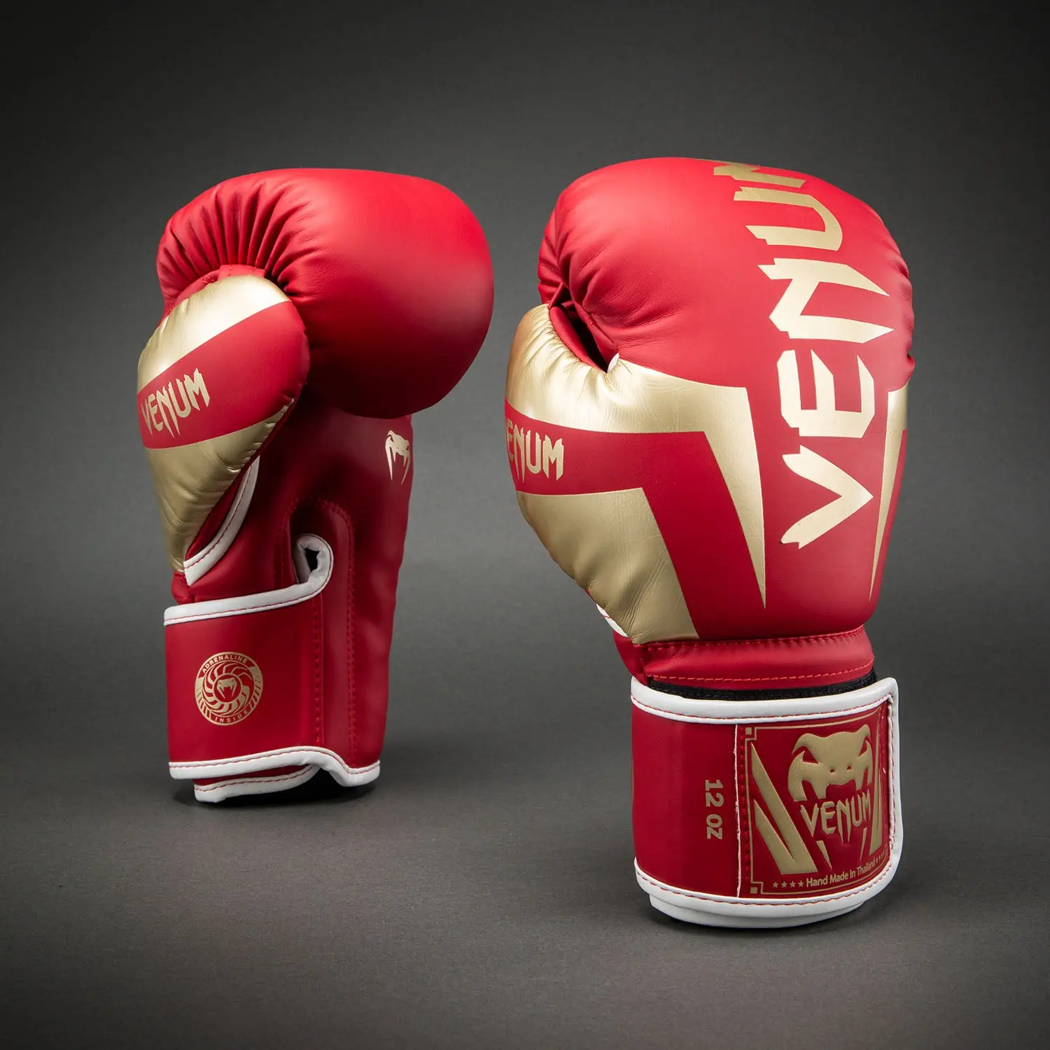 Venum Elite Boxing Gloves - Red, изглед отстрани