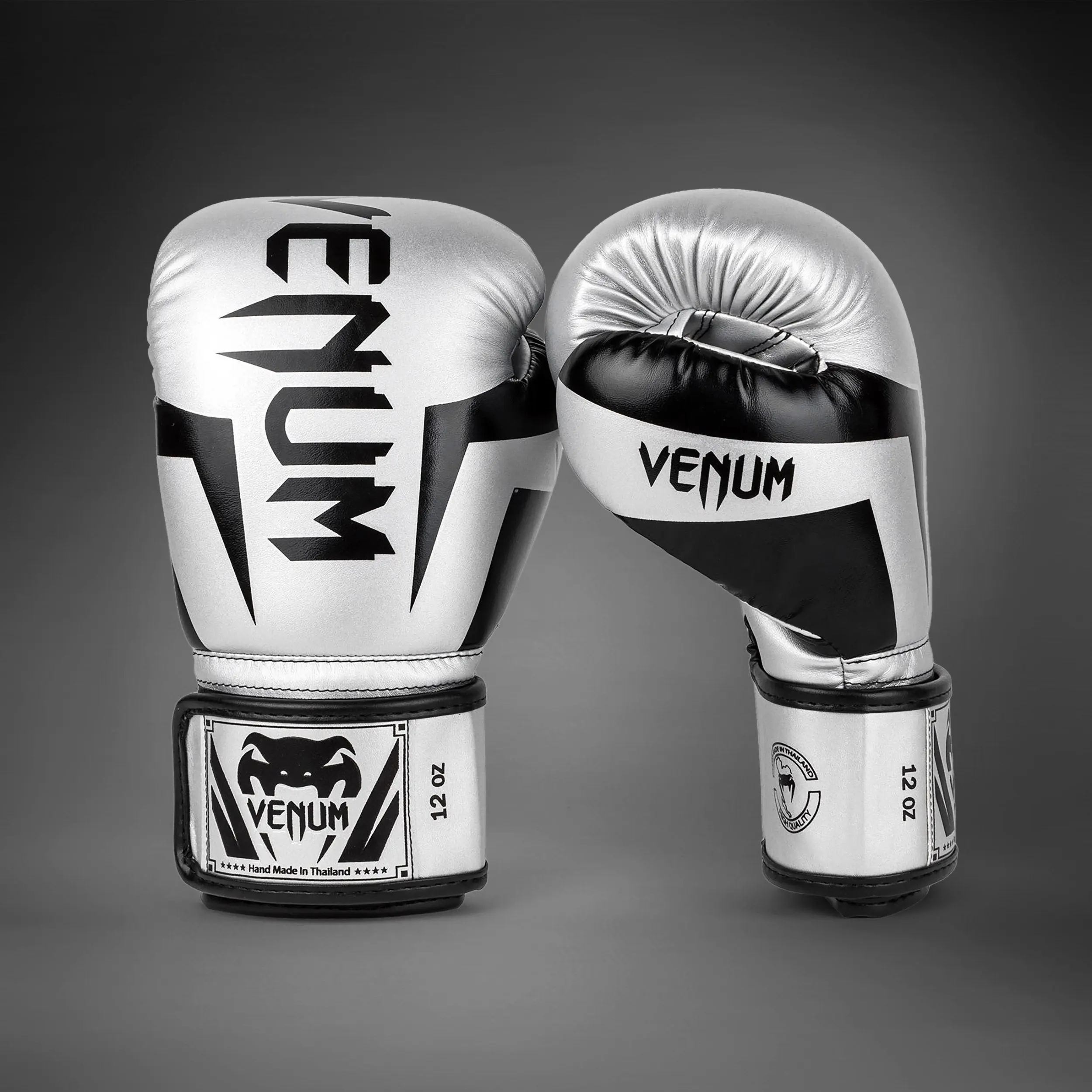 Venum Elite Boxing Gloves - Silver/Black отпред и отзад