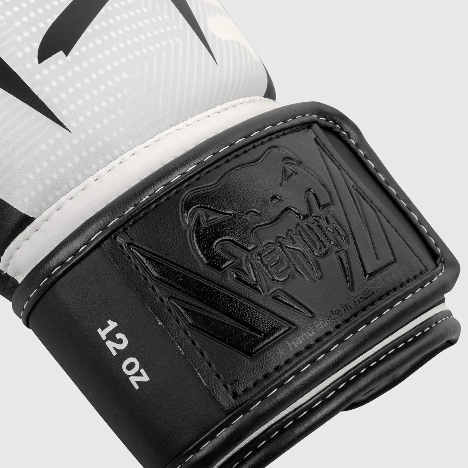 Venum Elite Boxing Gloves - White/Camo, лого и размер