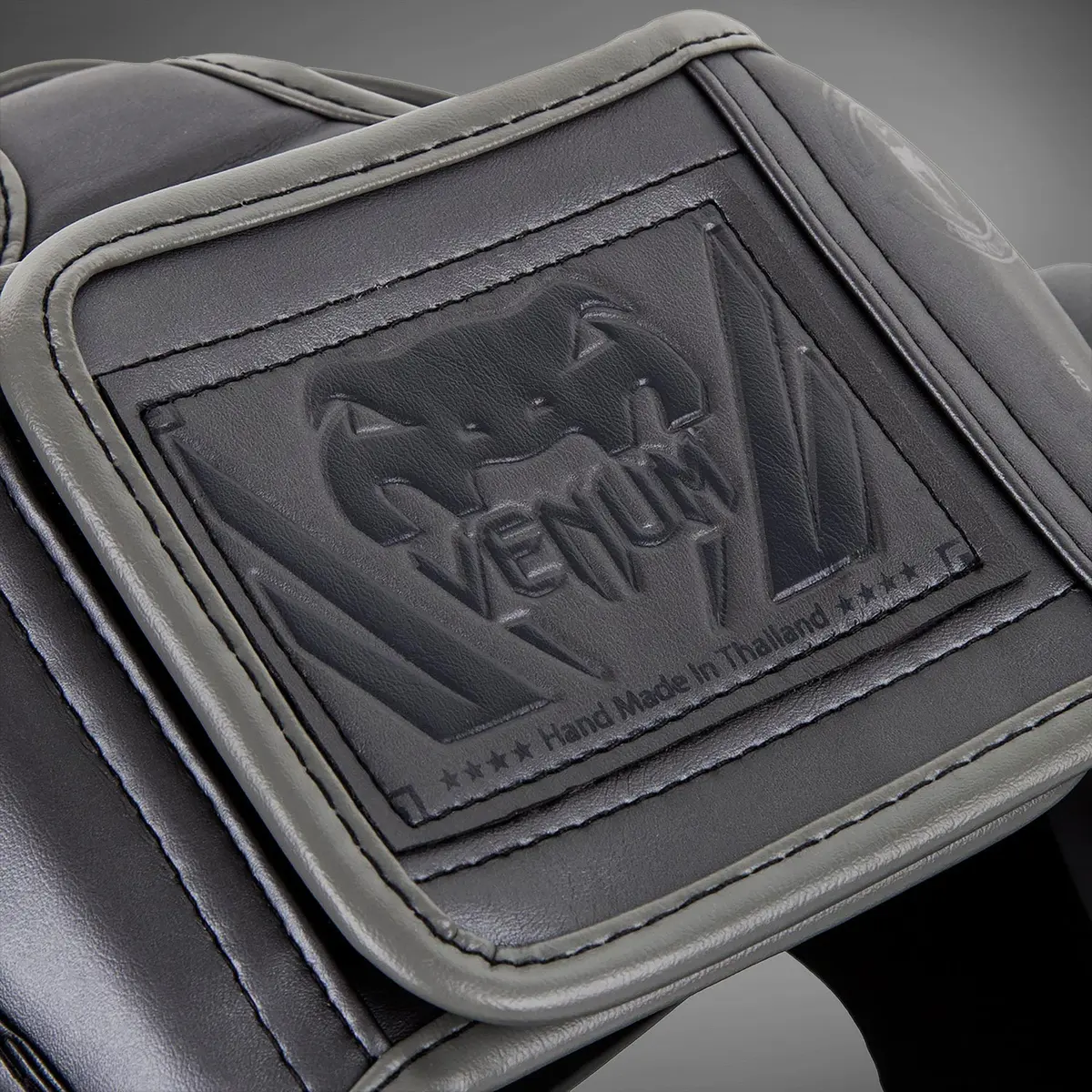 Venum Elite Headgear – Grey/grey етикет