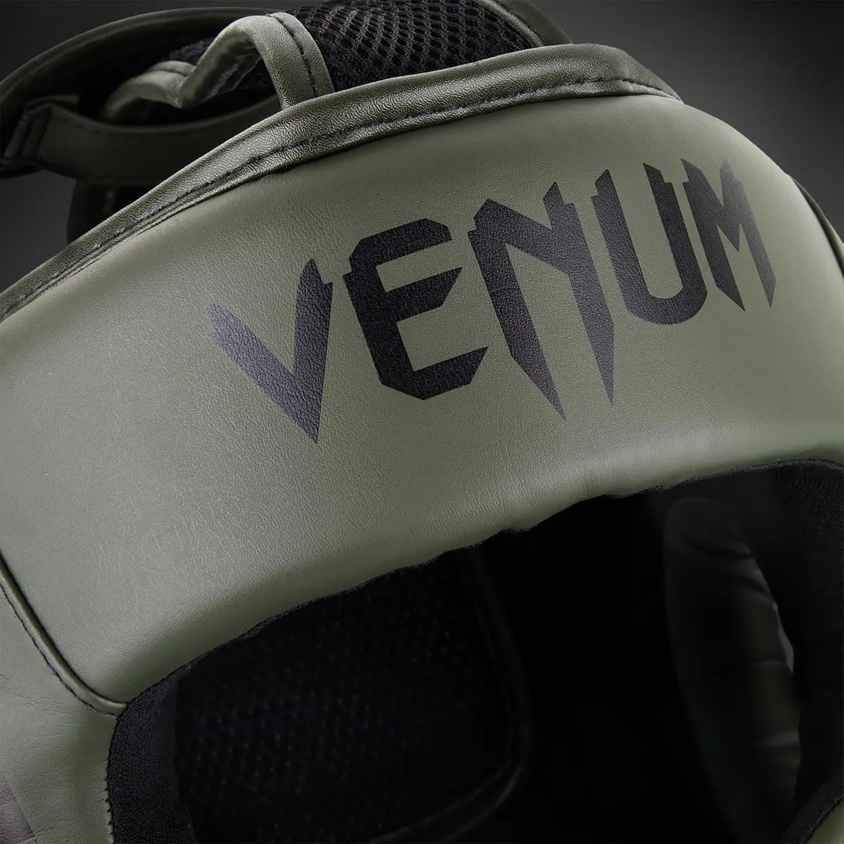 Venum Elite Headgear - Kaki/Black, логото Venum