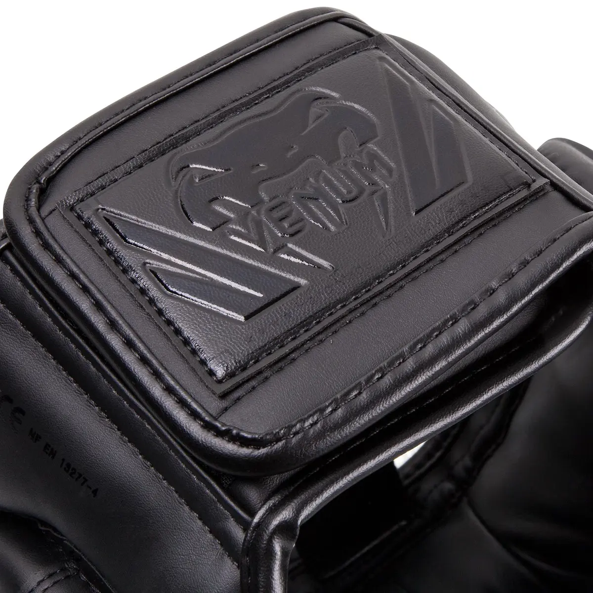 Venum Elite Iron Headgear лого детайл