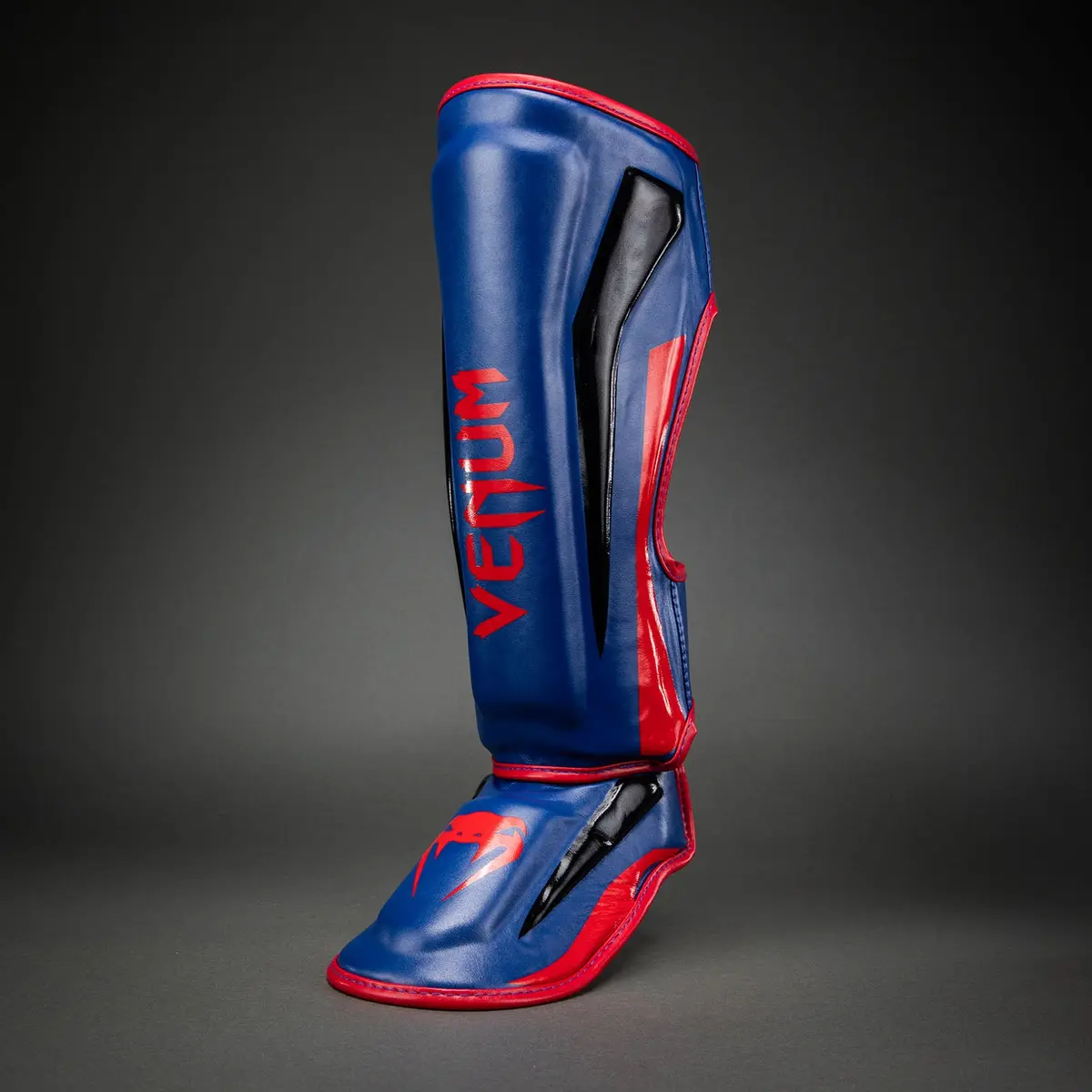 Venum Elite Shin Guards - Dark Blue/Red страничен изглед