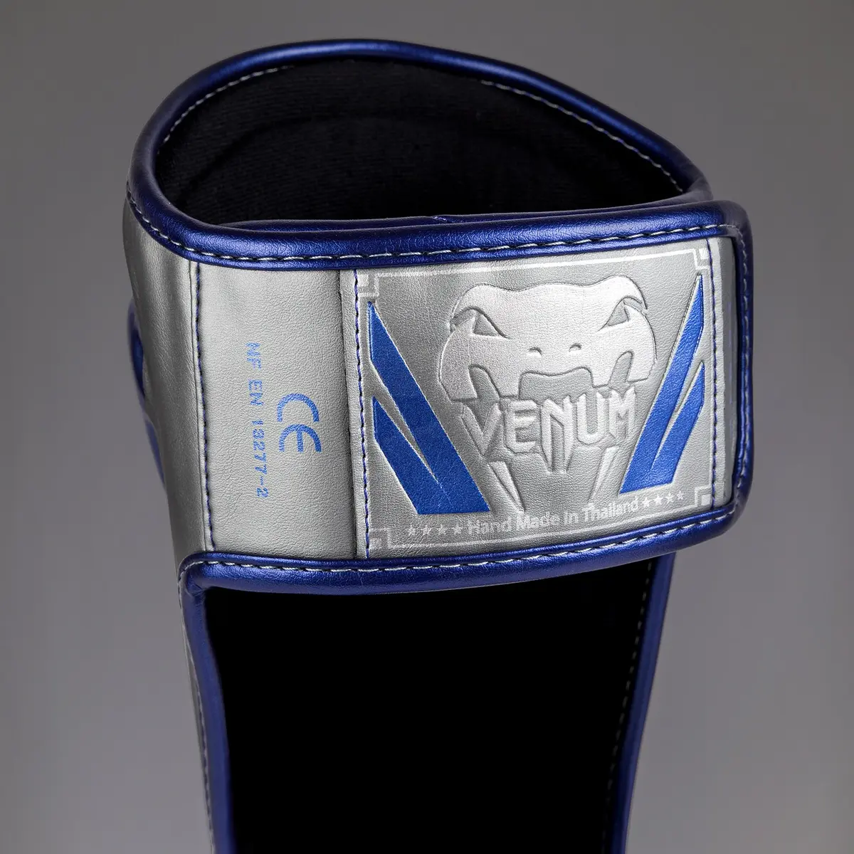 Venum Elite Shin Guards - Grey - Special Edition етикет и сертифкат
