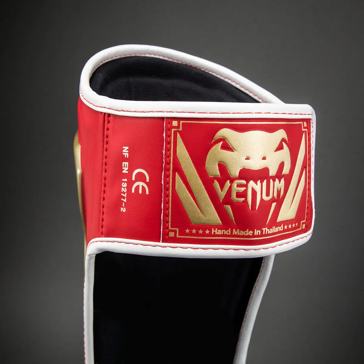 Venum Elite Shin Guards - Red етикет